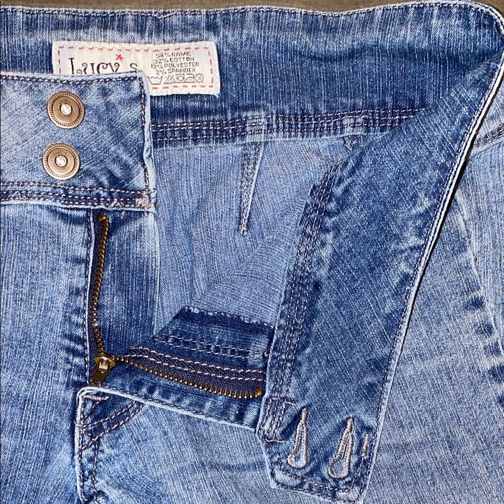 Lucy Blue Small Skinny Jeans with Acid-Wash Finish - Picture 11 of 13